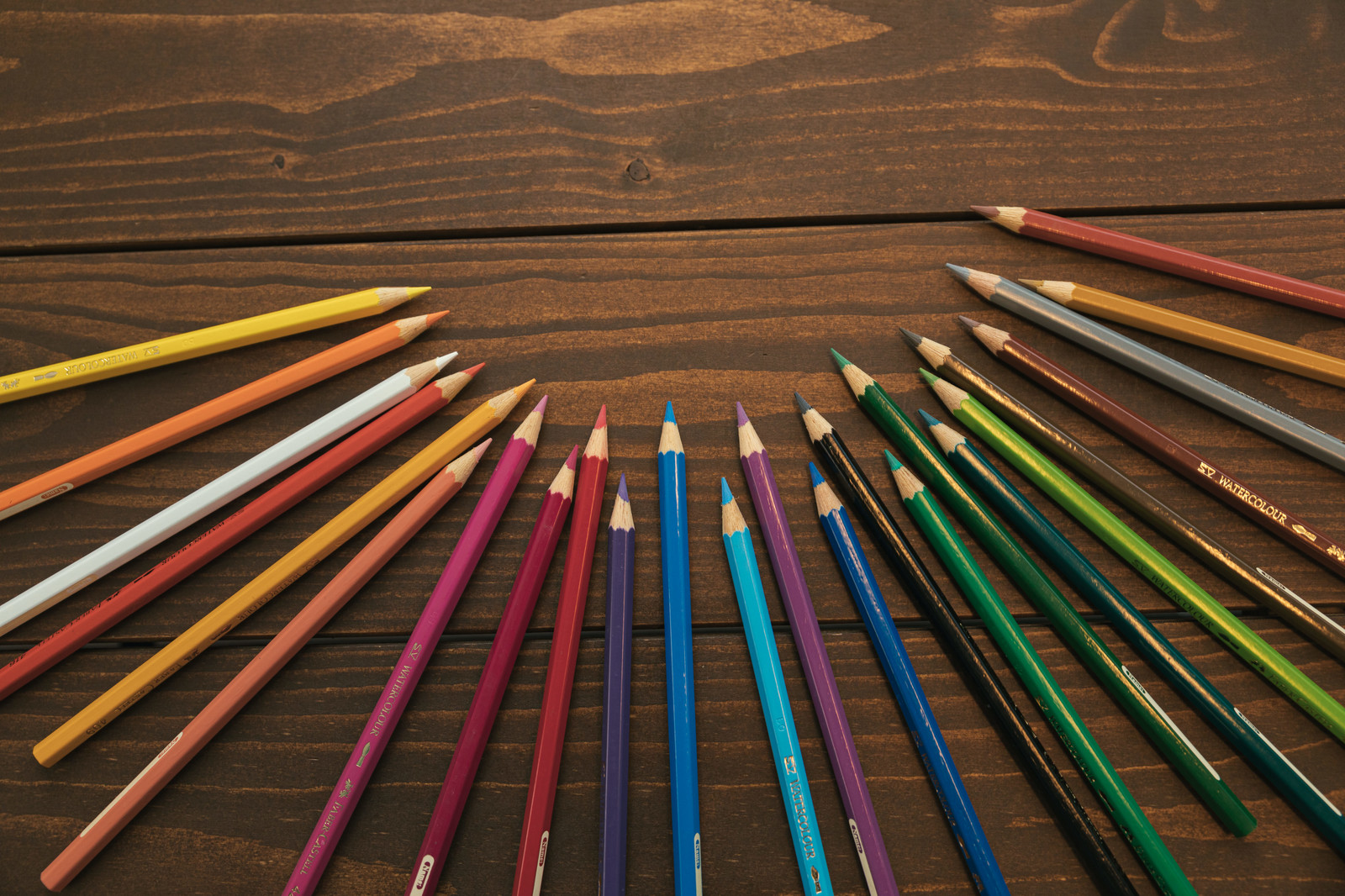 小学生の漢字を楽しく使う方法色鉛筆